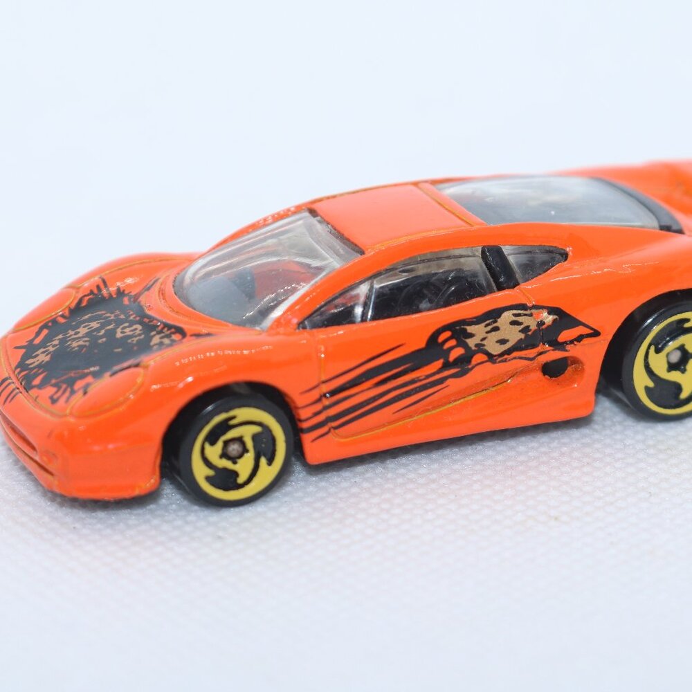Hot Wheels cheetah Ferrari loose diecast 1:64 scale
